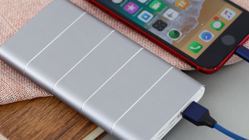Pin sạc dự phòng Polymer 10.000 mAh QC 3.0 eValu PA F1 Air Nhôm Bạc